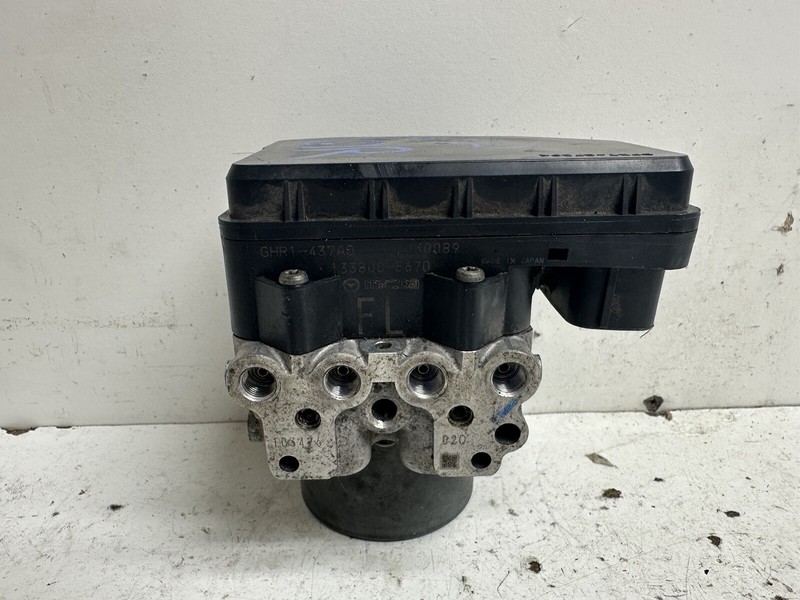 2014-2015 Mazda 6 ABS Anti Lock Brakes Pump Brake Actuator & Modulator