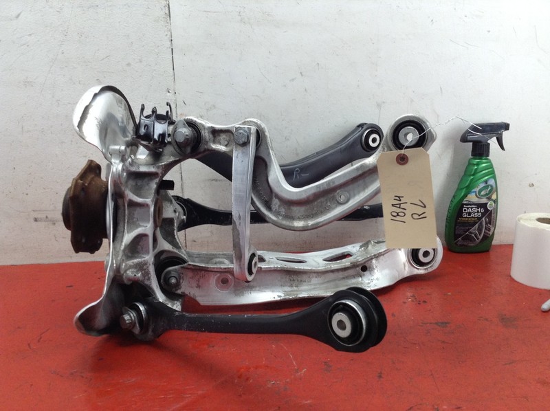 17-19 AUDI A4 FWD REAR LEFT DRIVER SPINDLE KNUCKLE HUB BEARING ASSEMBLY OEM