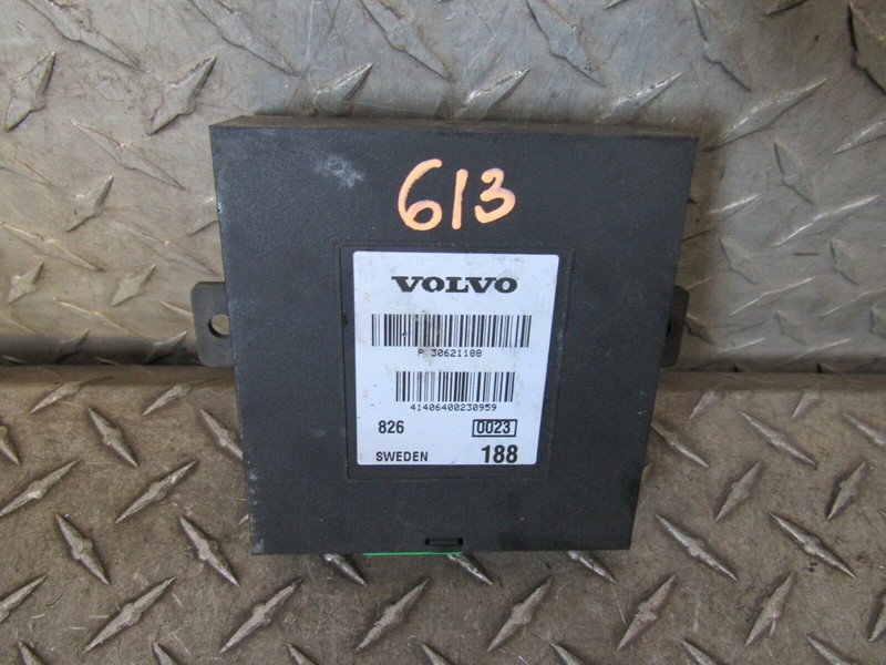 00 01 02 VOLVO S40 STABILITY CONTROL MODULE 30621188