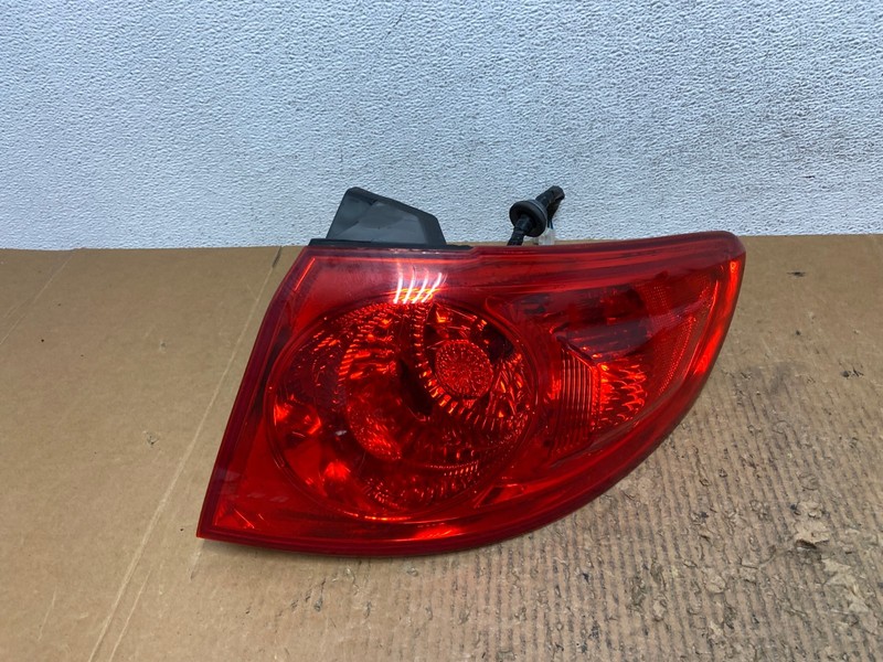 2007 2008 2009 Hyundai Santa Fe Right Passenger Rh Tail Light Oem AE2780 LK