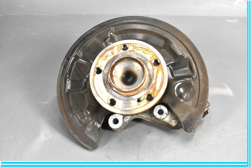 14-19 Mercedes W117 CLA250 Rear Right Passenger Spindle Knuckle Hub Bearing OEM