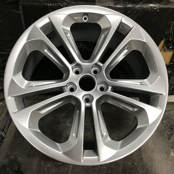 2015-2018 Audi Q3 58954 Wheel 19x8.5 5 Double Spoke Rim Hyper Silver 8U0601025AD