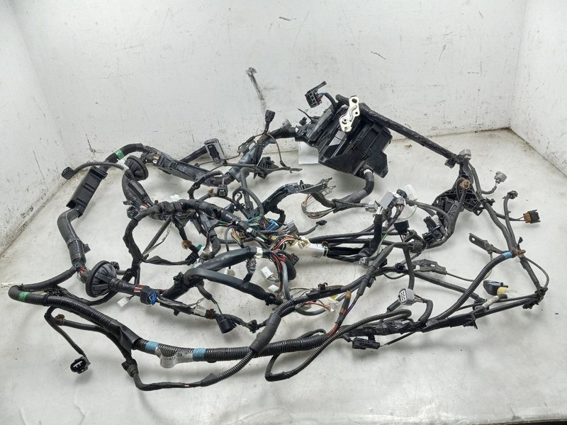 13-15 TOYOTA PRIUS PLUG-IN 1.8L FWD AT MAIN ENGINE ROOM WIRE HARNESS
