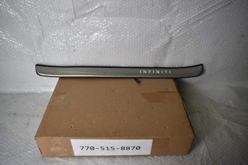 INFINITI QX50 PURE SPORT FRONT LEFT ILLUMINATED SILL PLATE 2019-2024 FACTORY OEM
