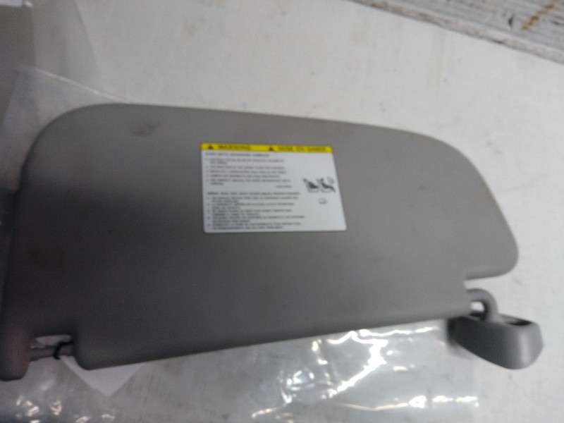 2017 RAM ProMaster City Sun Visor White 4DR VAN Used OEM Part NJ25-21093-515295