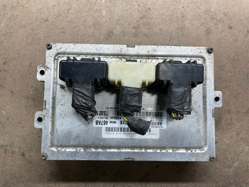 2003 Dodge Dakota 3.9LEngine Computer Module p56040467AB ECM N1776 DG