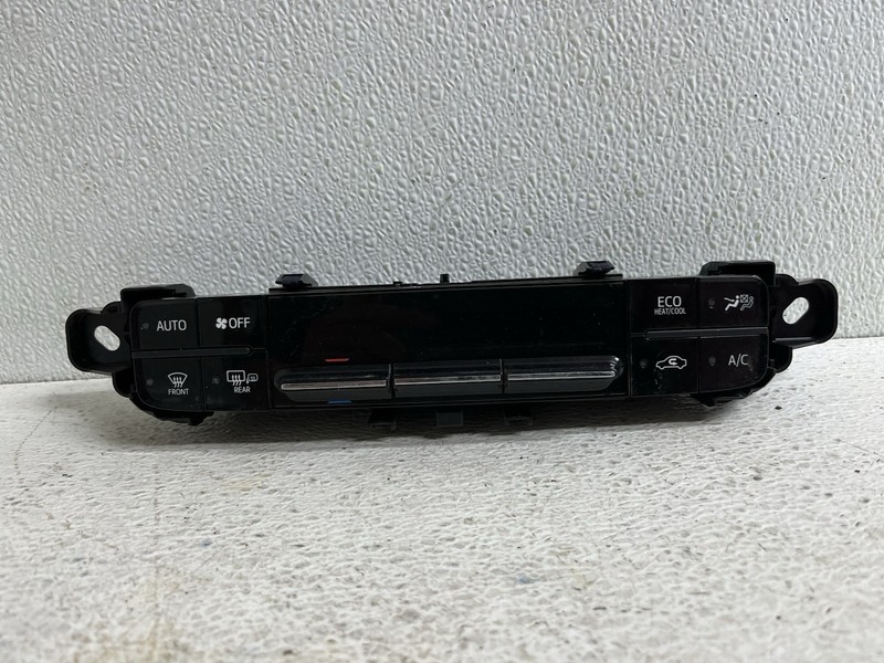 2016-2019 Toyota Prius VIN FU Heater A/C Temperature Climate Control Panel HVAC