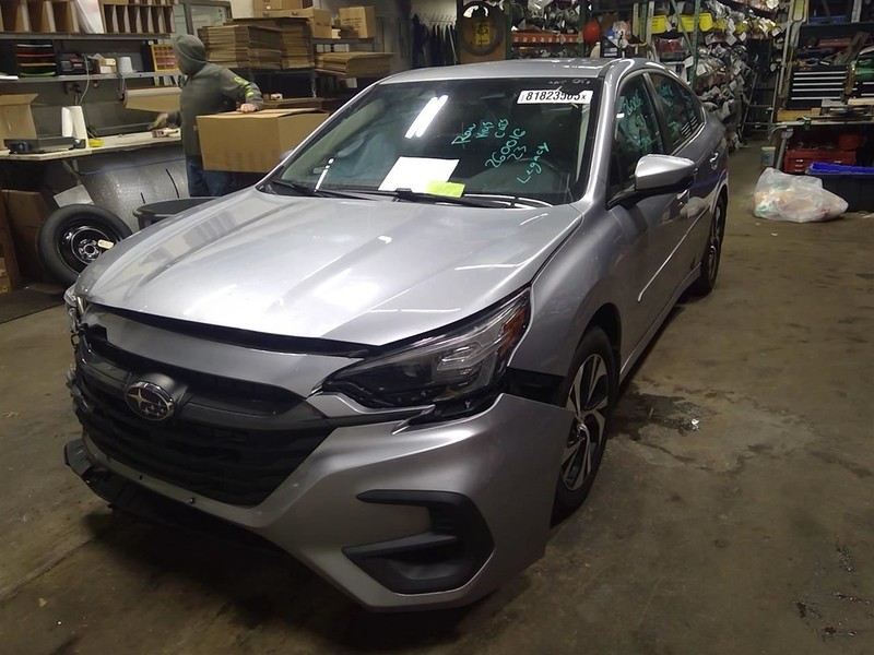 Windshield Wiper Motor Fits 20-25 LEGACY 1741348