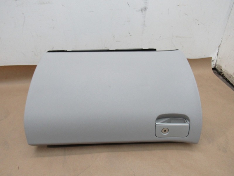 Mercedes R350 W251 2011 Right Dash Glove Box Storage Compartment 06-13 ;