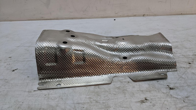 Center Exhaust Pipe Heat Shield 2020 Kia Optima 28793-C1000 2016 2017 2018 2019