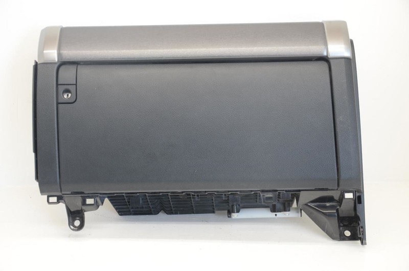 20-23 Toyota 4Runner 4.0L Black Glove Box Assembly 5551335010