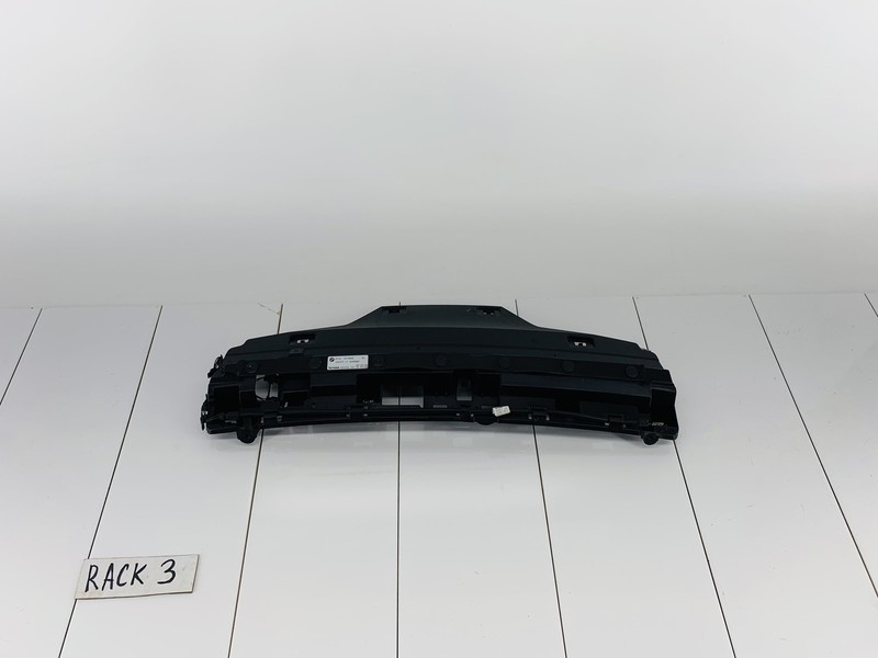 12-16 BMW 328I F30 REAR CENTER MIDDLE BUMPER LOWER MOUNT SUPPORT BRACKET OEM