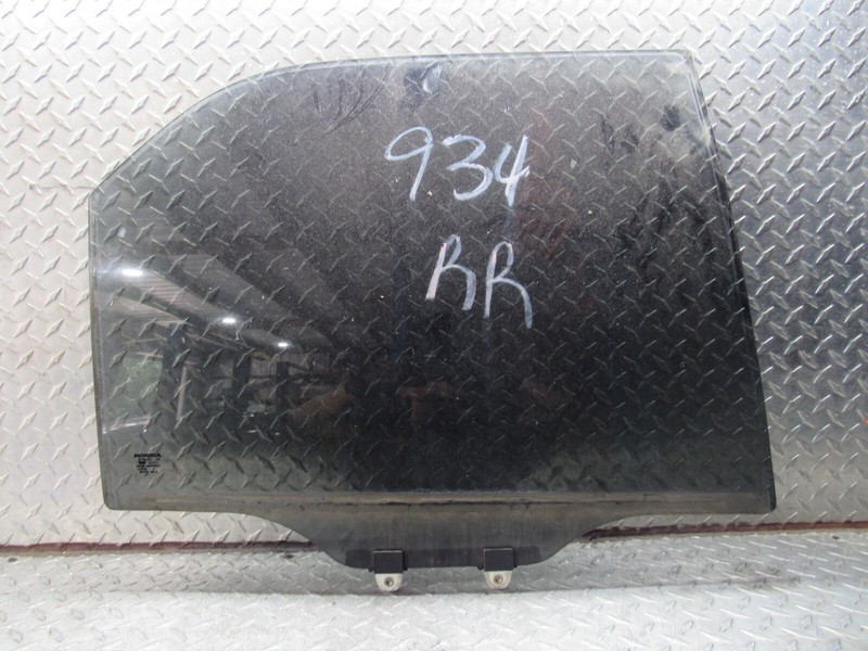2001-2006 ACURA MDX RIGHT PASSENGER REAR SIDE DOOR WINDOW GLASS