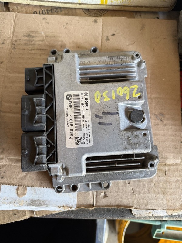2010 2011 Mini Cooper DME 7615980 1.6LEngine Computer Control Module Bosch OEM