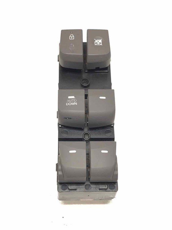2014 Elantra LH Driver Side Master Window Lock Switch Part# 935703X032RY