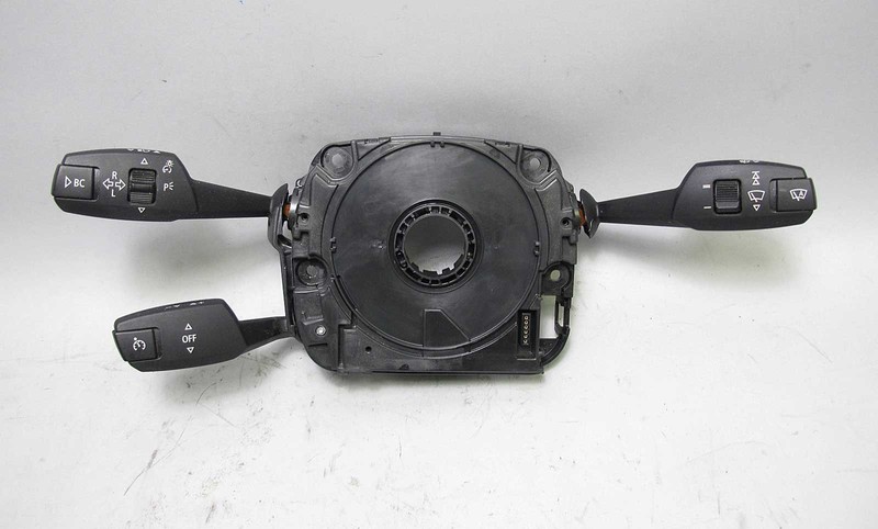 2008–2013 BMW E82 E88 1-Series Steering Column Switch Hub Turn Signal Wiper OEM