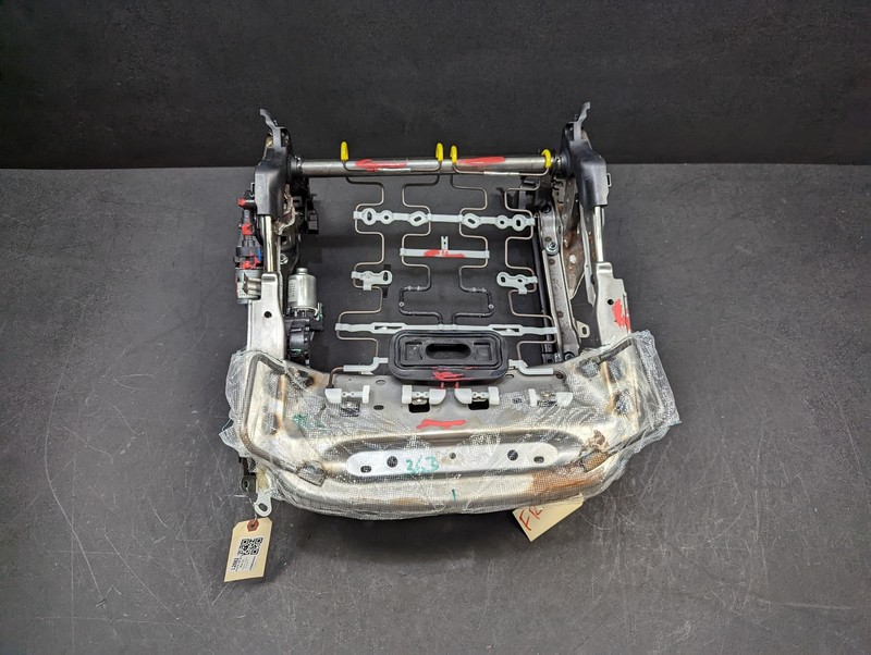 Front Right Seat Lower Frame 2015 Lexus RC350 72010-24220 2016 2017 - 2021