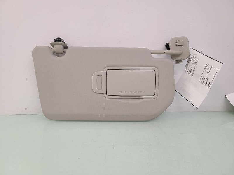 Passenger Right Sun Visor With Illumination Fits 21-25 ROGUE 587816
