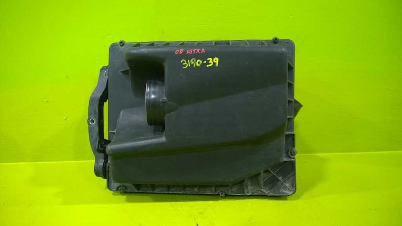 08 09 ASTRA AIR CLEANER BOX OEM 3190-39