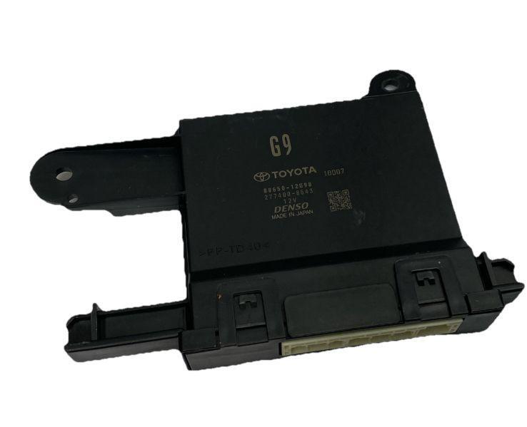 Toyota Corolla climate control 19 to 23 hvac ac module unit sedan OEM 8865012G90