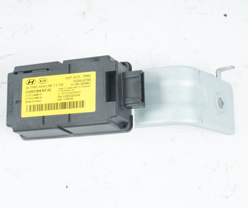 2013 - 2018 HYUNDAI SANTA FE TPMS TIRE PRESSURE MONITORING MODULEOEM