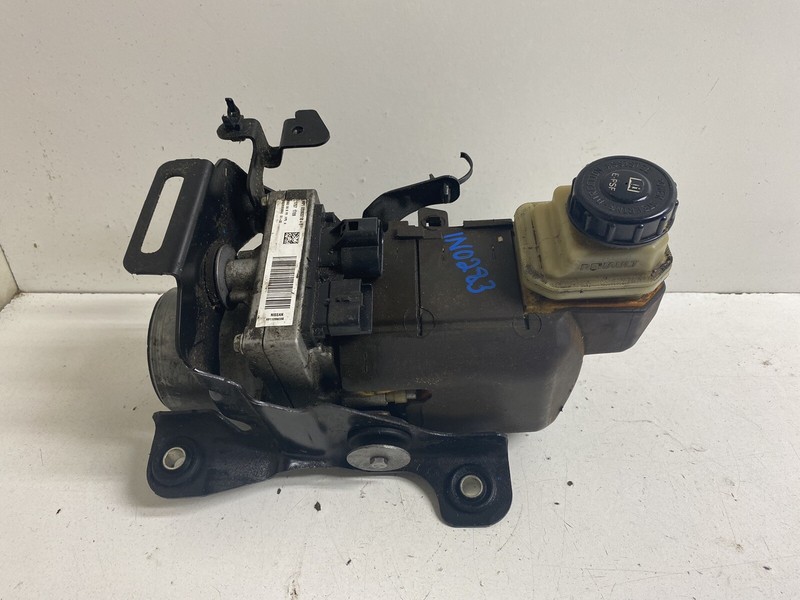 2017-2020 Nissan Pathfinder 3.5 Power Steering Pump Electric Hydraulic Reservoir