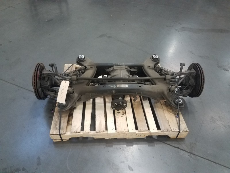 2011 Mercedes Benz AMG E 63 Rear Axle Differential Assembly #7920 N8