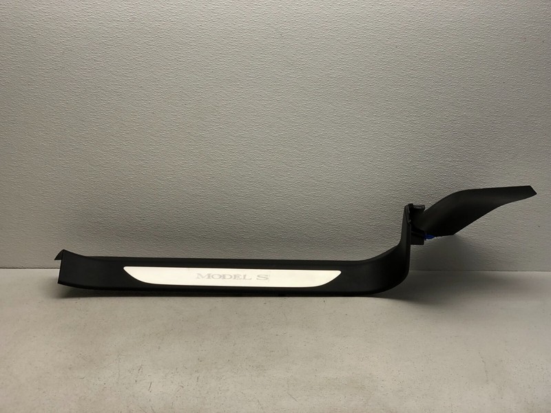 2012-2016 TESLA MODEL S RIGHT PASSENGER SIDE LOWER A-PILLAR TRIM OEM