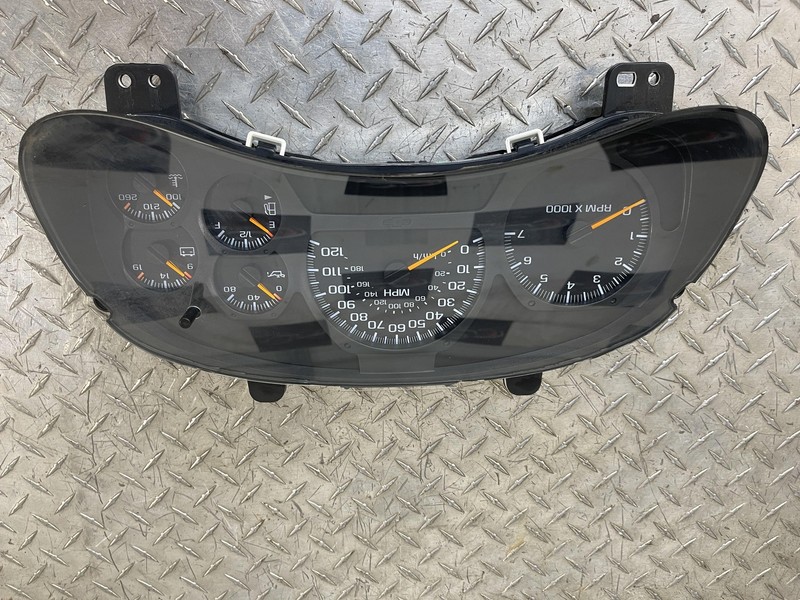 02-04 Chevrolet Trailblazer Speedometer U68 92K Tested Oem