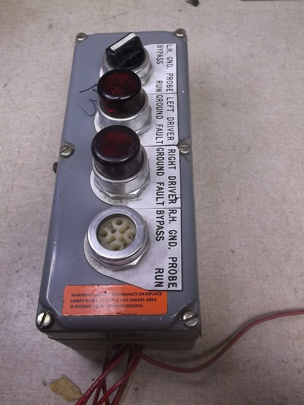 Square D Control Station Class 9001 Type KY-4 Series A type 4, 13 *FREE SHIPPING