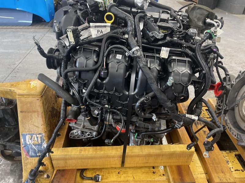 13-'15 FORD ESCAPE Engine 2.0L w/turbo 84k miles Runs Well 6 Month Wnty!
