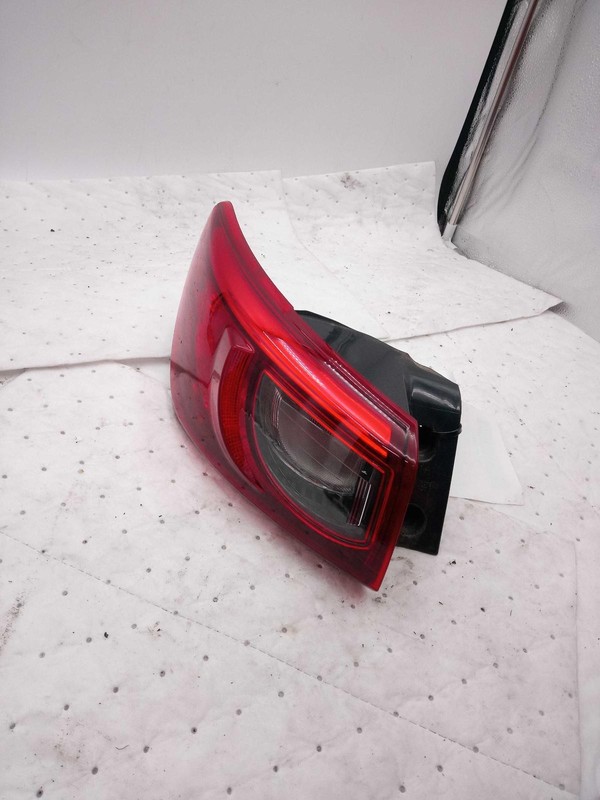 2016 MAZDA CX-3 Left Tail Light Assembly Grey 706765 Used OEM 110K Miles