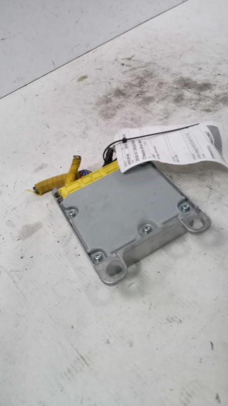 Used Air Bag Module fits: 2018 Subaru Xv crosstrek Air Bag behind dash Grade A