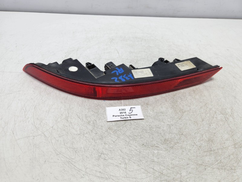 ✅ 15-18 OEM Porsche Cayenne Turbo S 958 Rear Left Driver Reflector Light Lamp