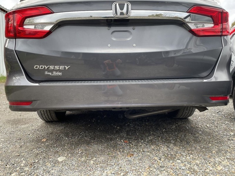 2018-2024 Honda Odyssey Rear Bumper Cover Gray Small Scratches In The Middle