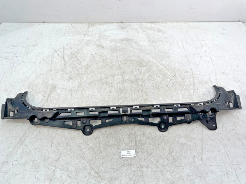 ✅ 17-23 OEM Porsche Panamera 4S 971 Rear Center Bumper Mount Support Bracket