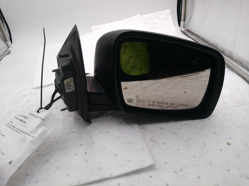 2016 Dodge Journey Right Door Mirror Assembly White 681376 148K Miles