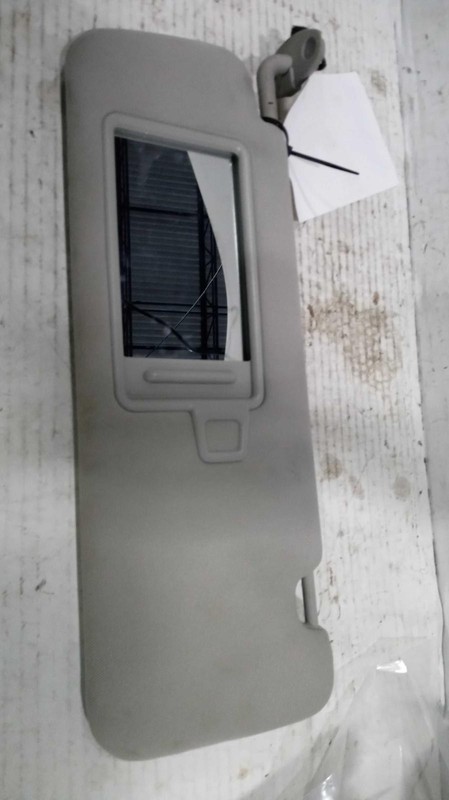 KIA Sorento 2020 Gray Sun Visor Left Side OEM Used 31032 83000 Miles