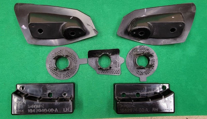 2016 2017 2018 Tesla Model S Rear BumperParking Sensor Holder Brackets OEM