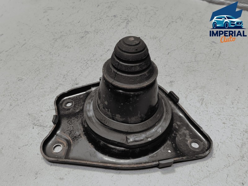 2014-2019 Toyota Highlander Rear Right Passenger Side Coil Spring Seat Mount OEM