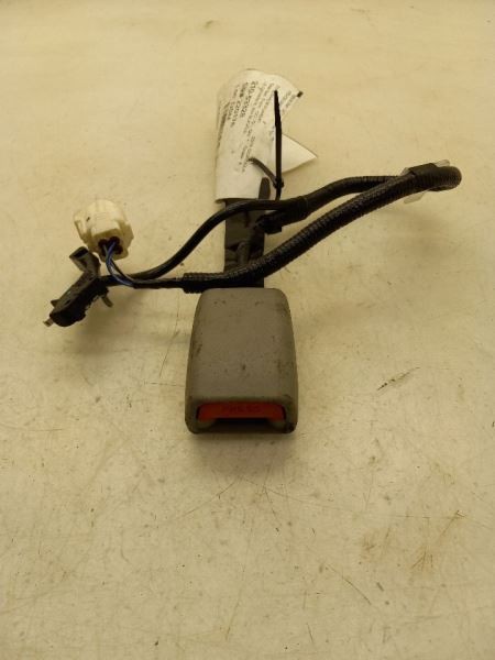 14 15 16 17 18 19 TOYOTA COROLLA LE PASSENGER SIDE FRONT SEAT BELT BUCKLE