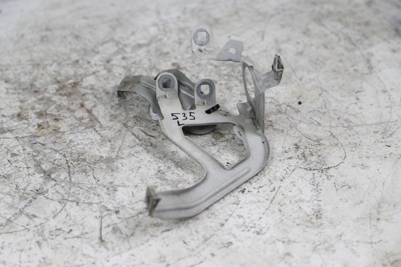 11-16 BMW F10 5 Series Driver Fender Bracket Wing Holder SET of 4 Silver OEM