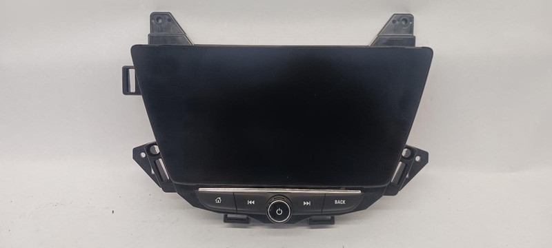 21-'23 CHEVROLET TRAILBLAZER display screen w/control panel OEM