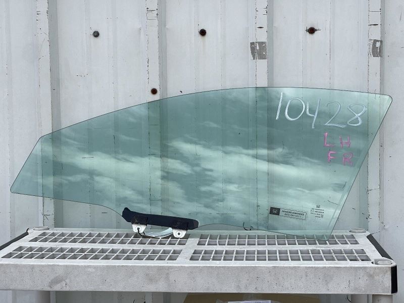 2016-2020 HONDA HR-V LEFT FRONT DOOR WINDOW 53080