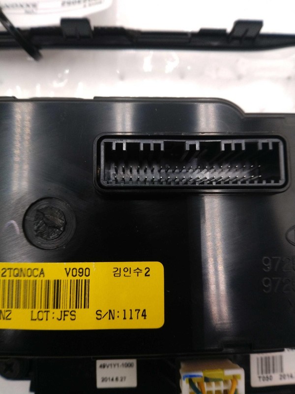 2015 KIA Optima A/C Selector Switch OEM Brown 972502TQN0 116K Miles