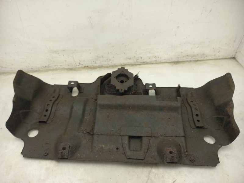 07 TOYOTA FJ CRUISR FRONT SKID PLATE