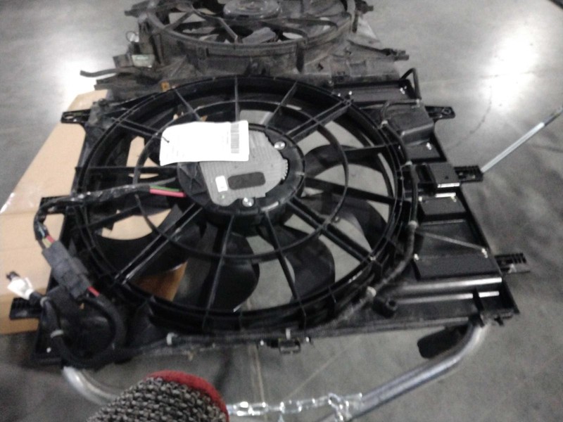 Used Engine Cooling Fan Motor fits: 2018 Chevrolet Equinox fan assembly 2.0 Grad