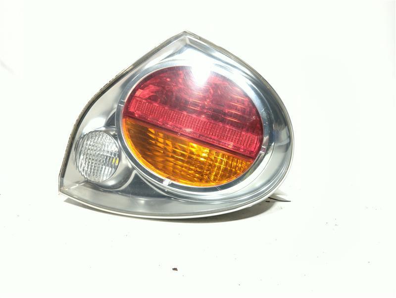 2002-2003 Nissan Maxima RH Tail Light Assembly Red OEM 434206 178K Miles