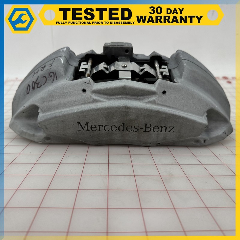 15-21 Mercedes C300 W205 FRONT RIGHT PASSENGER SIDE BRAKE CALIPER OEM