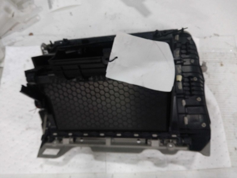 2016 Volkswagen Golf Glove Box Red Used OEM NJ25-21772-544641 104K Miles